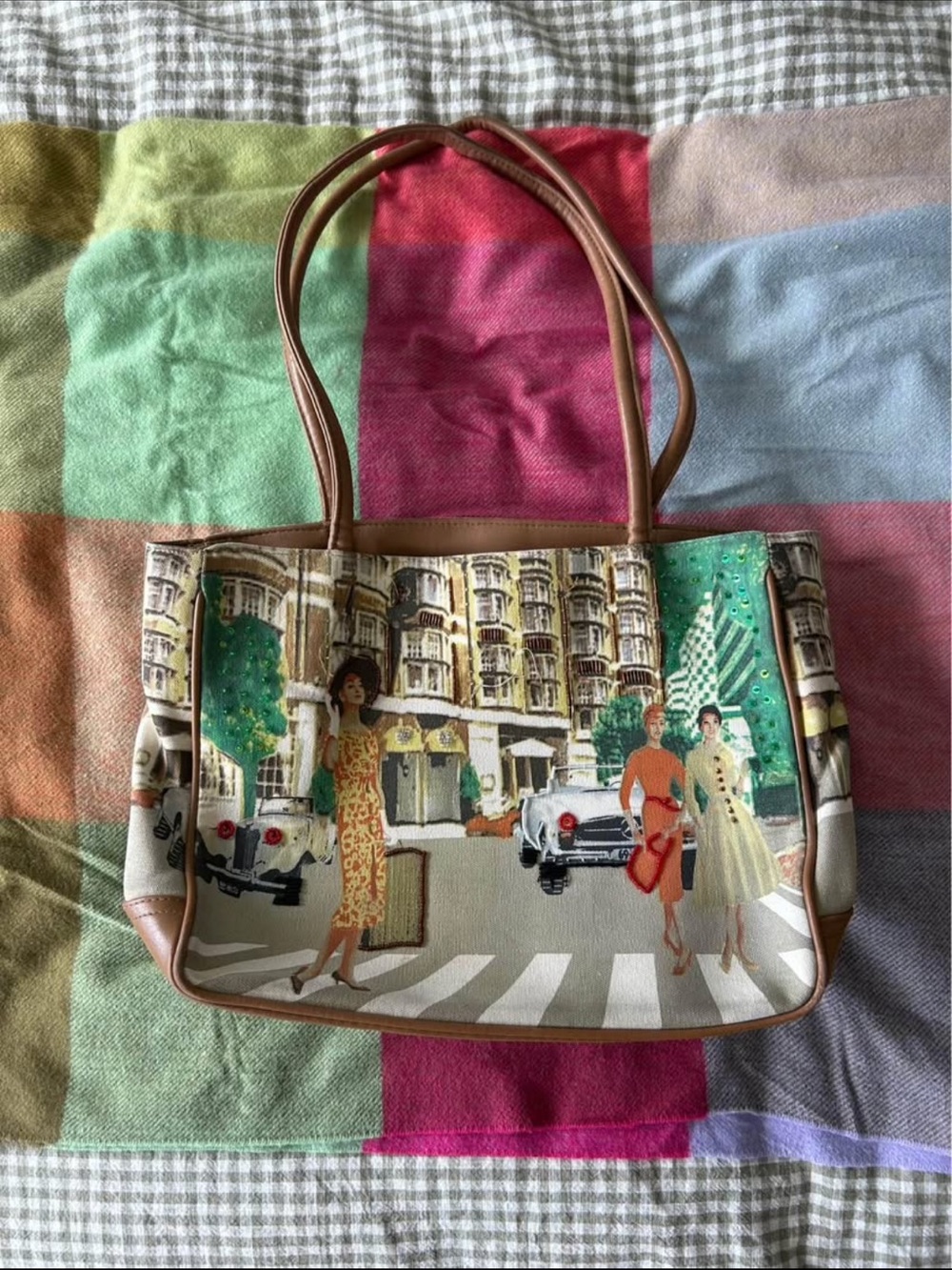 Vintage City Scene Canvas Tote Bag in Multicolor